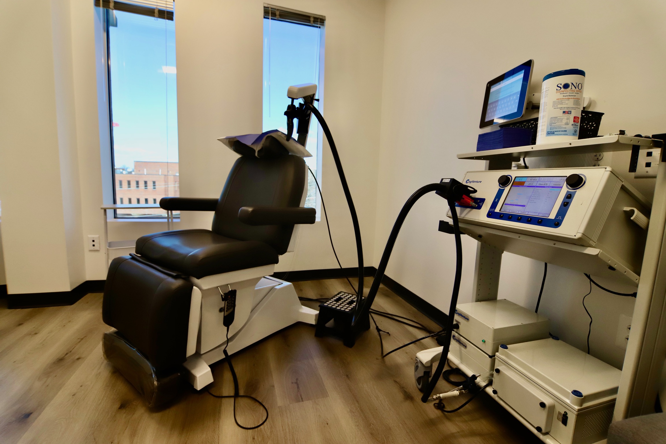 clinic_tms_room